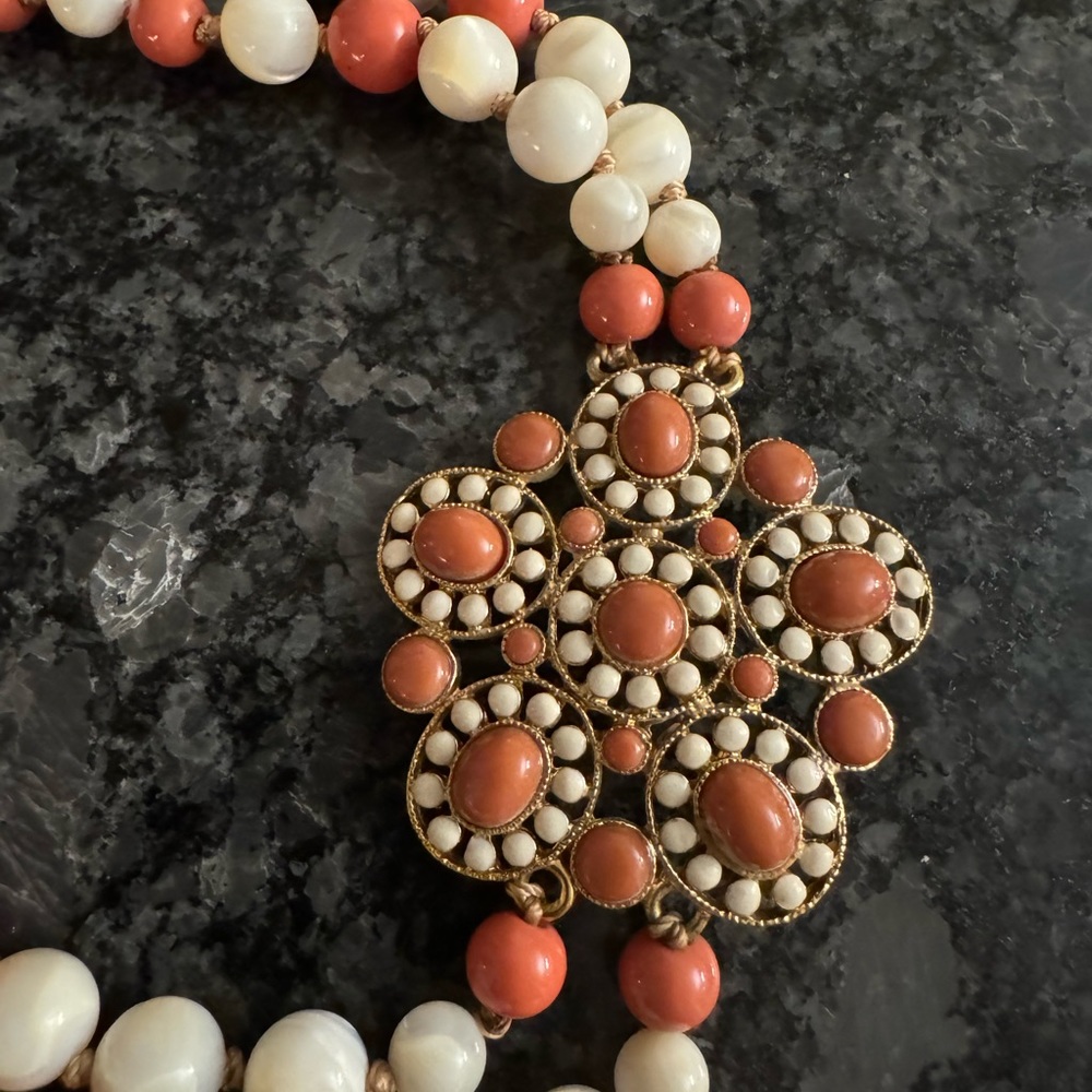 Stella Dot. Necklace.